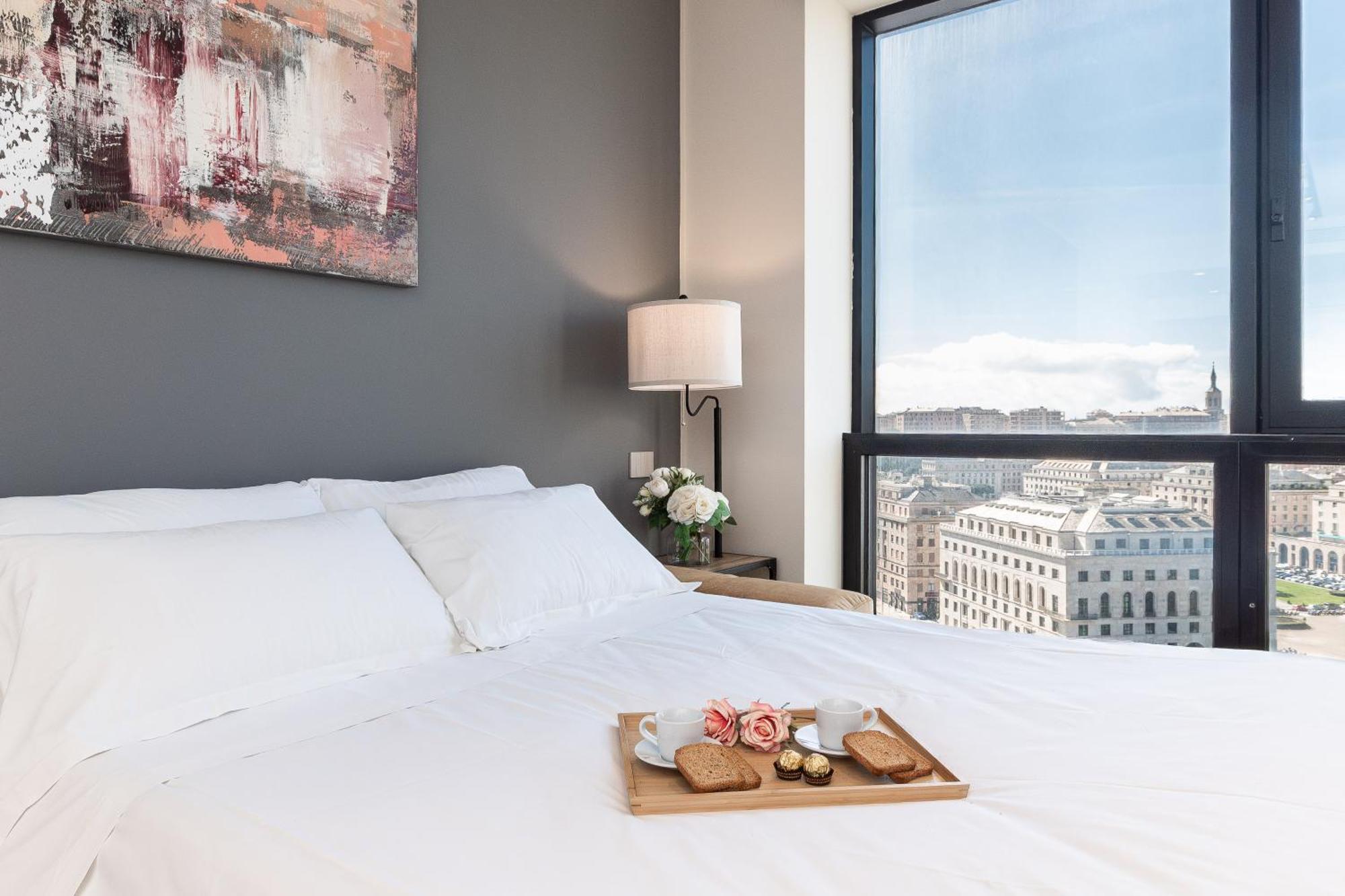 Free Parking In Luxury Suite With City View - Steps To Brignole Train Station Genoa Bagian luar foto
