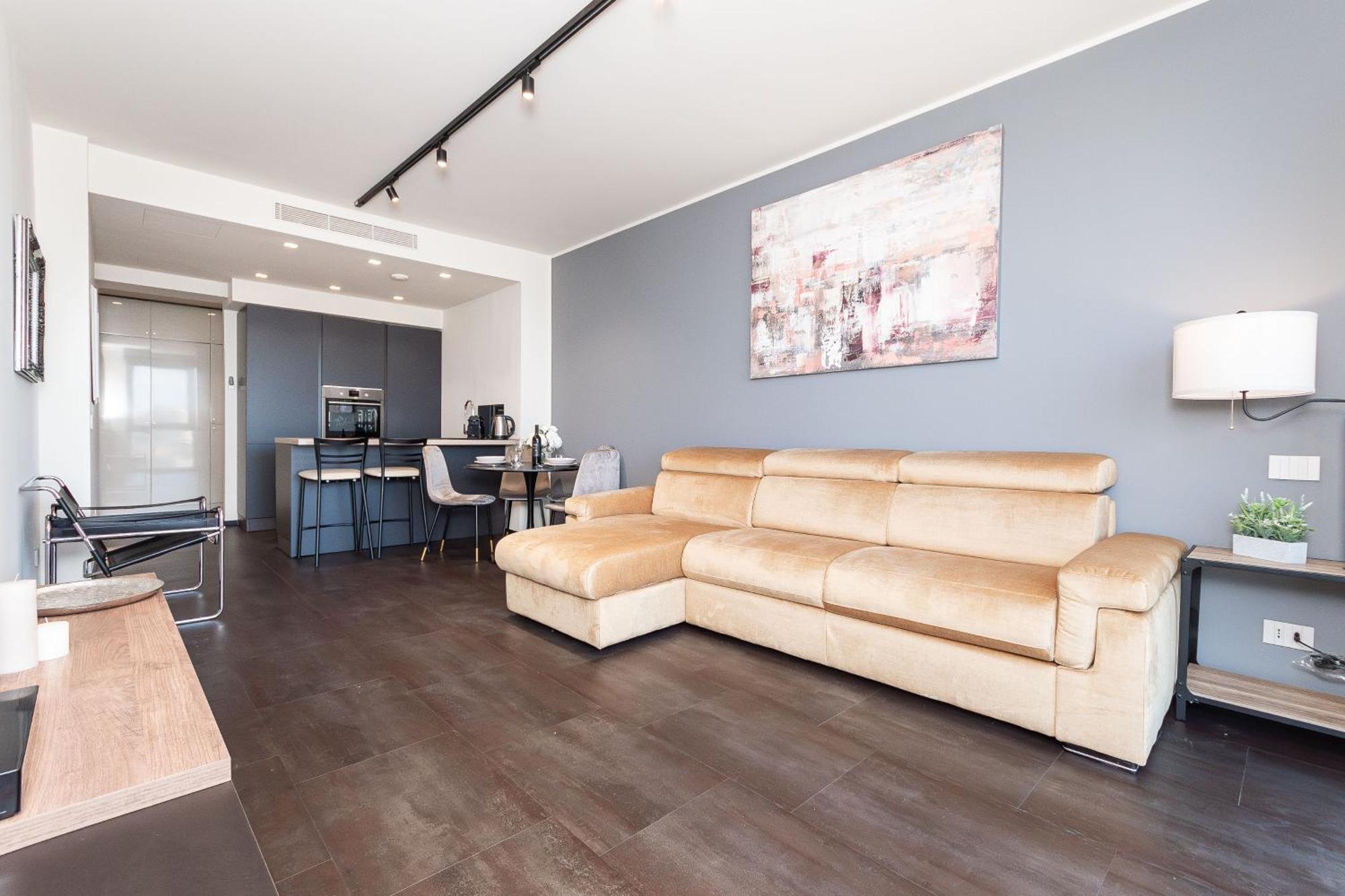 Free Parking In Luxury Suite With City View - Steps To Brignole Train Station Genoa Bagian luar foto